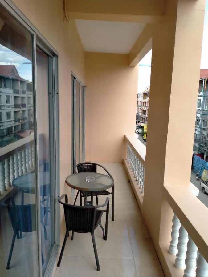 Welcome Lounge Appartement Jomtien Beach Buitenkant foto